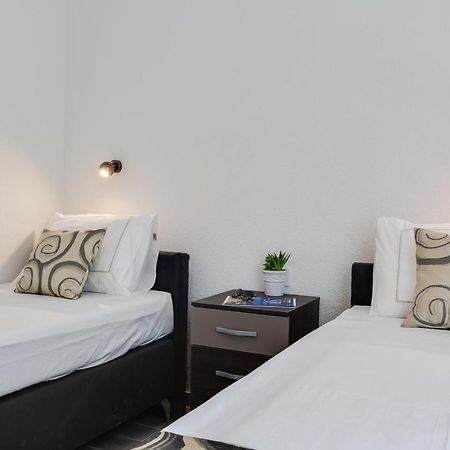 Apartmani Kastelina Vir Extérieur photo