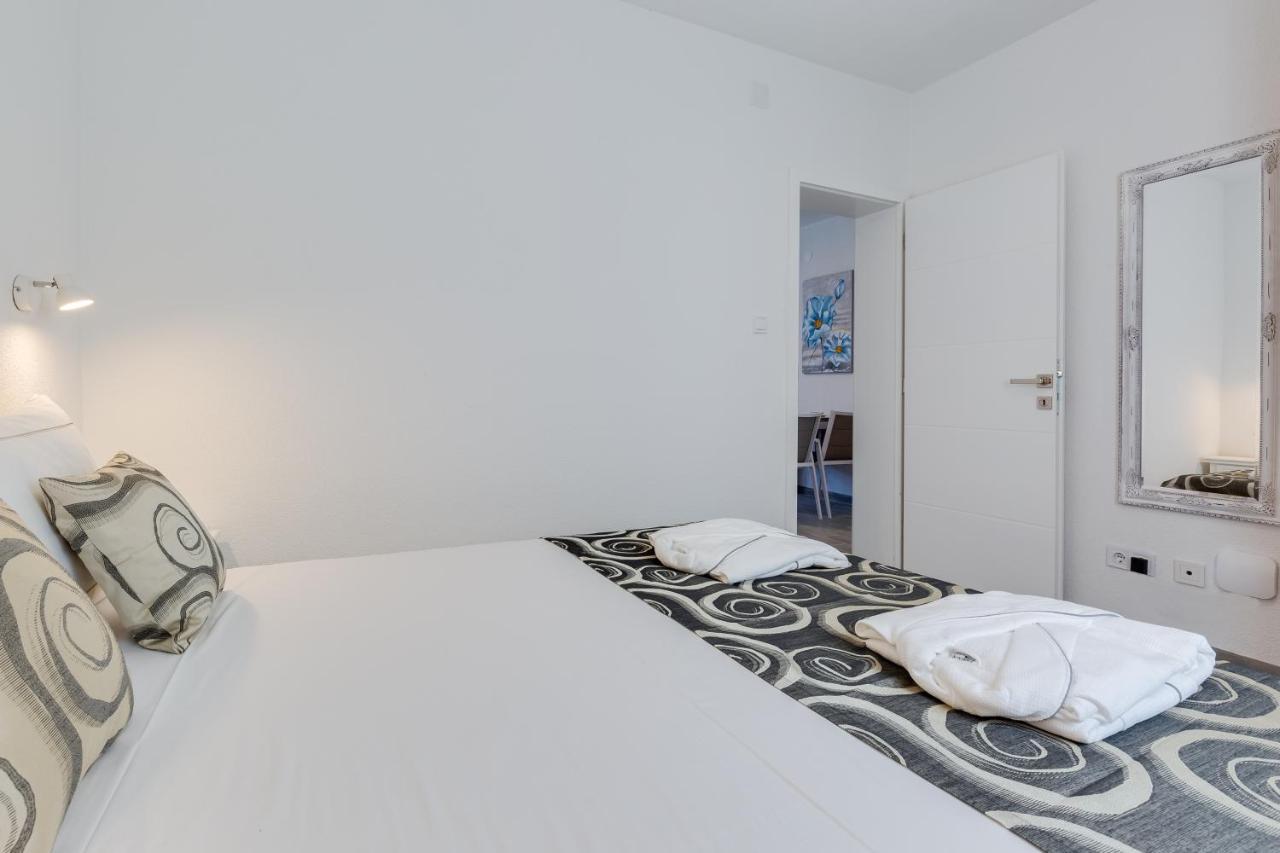 Apartmani Kastelina Vir Extérieur photo